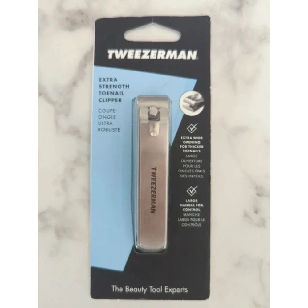 Toe nail clipper